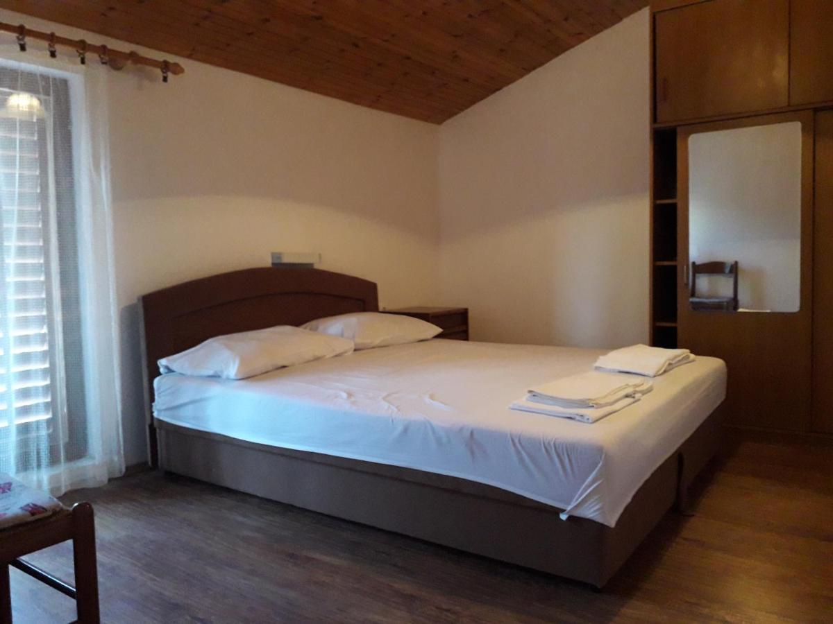 Apartments By The Sea Suha Punta, Rab - 5050 Kampor ภายนอก รูปภาพ