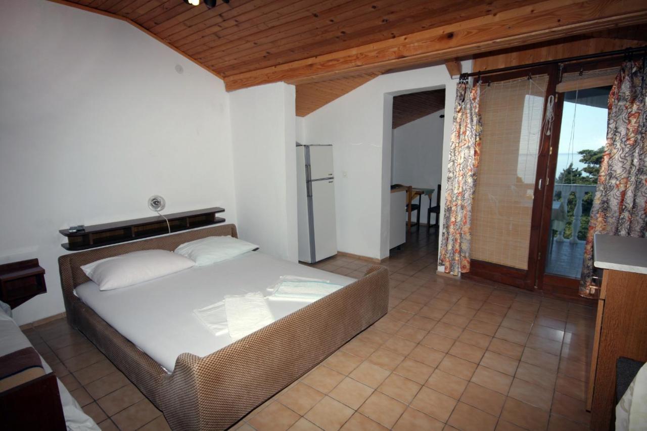 Apartments By The Sea Suha Punta, Rab - 5050 Kampor ภายนอก รูปภาพ
