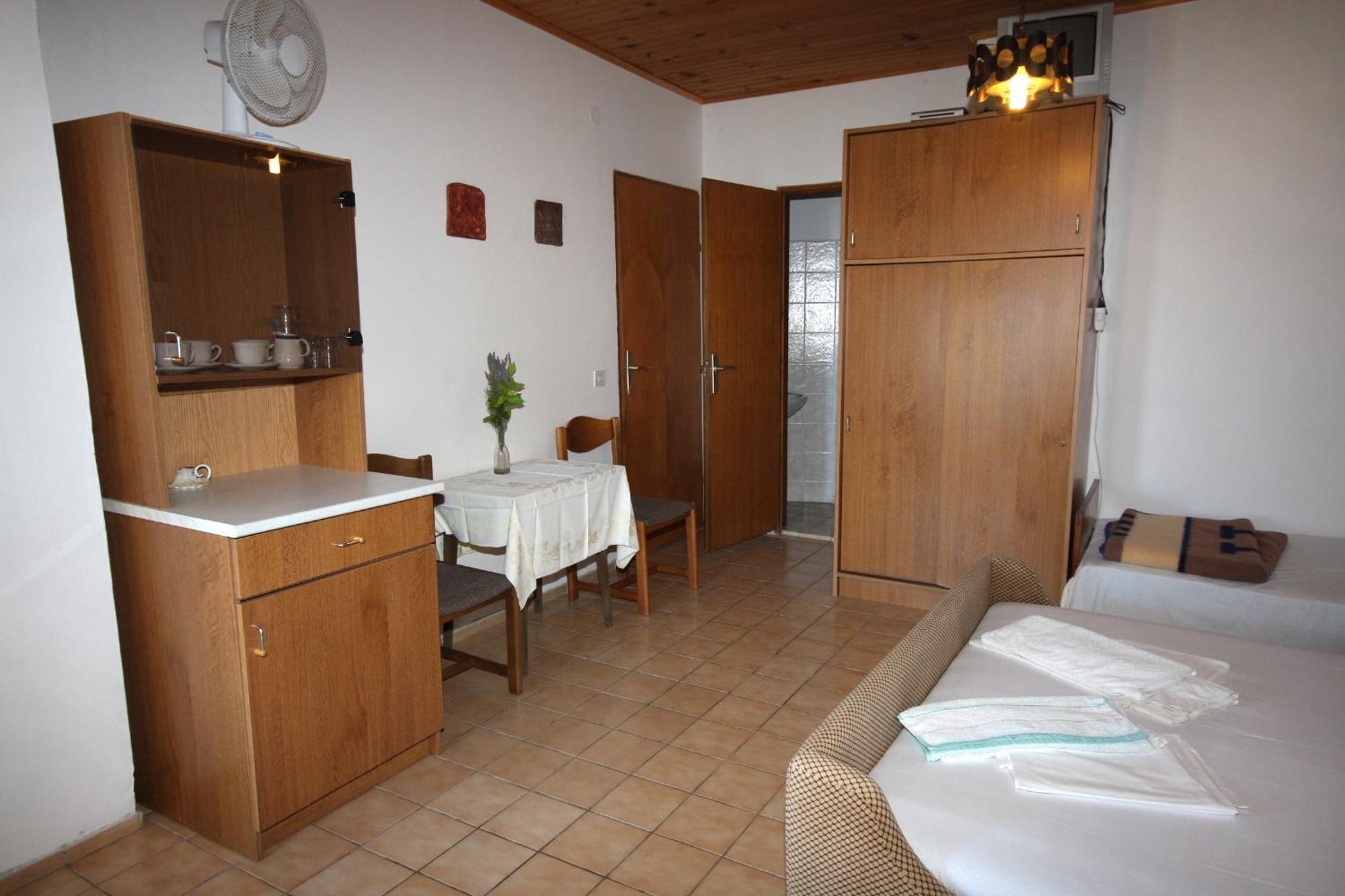 Apartments By The Sea Suha Punta, Rab - 5050 Kampor ห้อง รูปภาพ