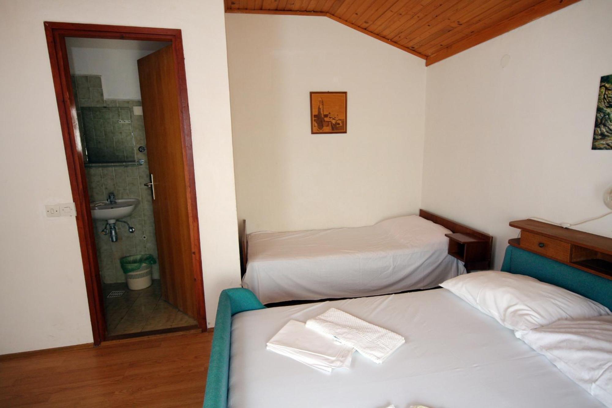 Apartments By The Sea Suha Punta, Rab - 5050 Kampor ห้อง รูปภาพ